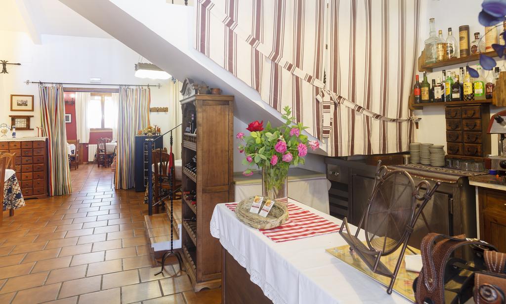 La Casa Del Tio Venancio Affittacamere Caracenilla Esterno foto