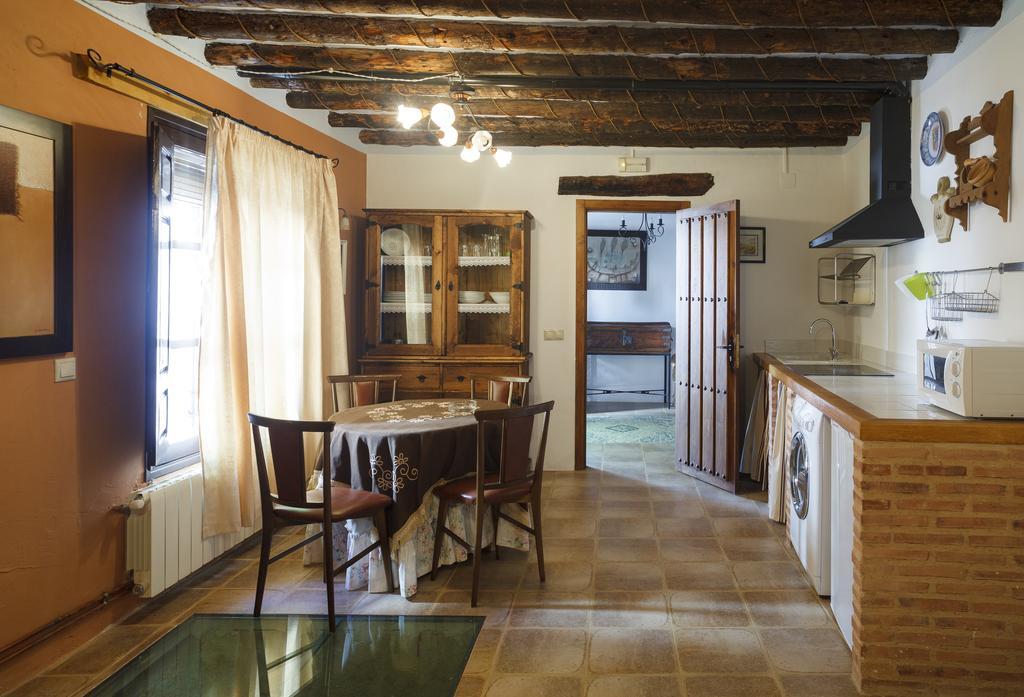 La Casa Del Tio Venancio Affittacamere Caracenilla Esterno foto