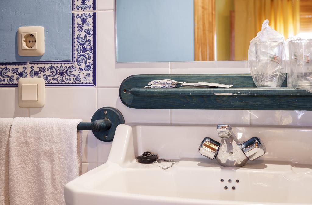 La Casa Del Tio Venancio Affittacamere Caracenilla Esterno foto